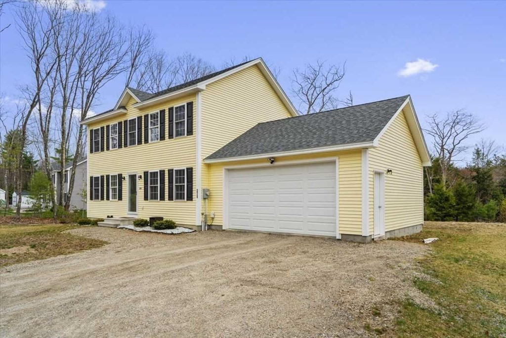 370 Hubbardston Road Templeton, MA 01468 - Photo 2 of 26 Gallery Image 2