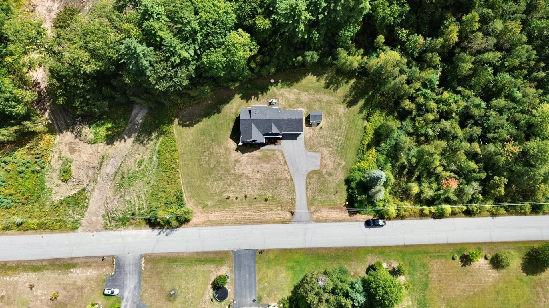 21 Valley Park Drive Chesterfield, NH 03462 - Photo 3 of 41