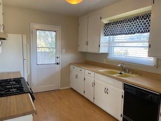 972 Rosita Road Del Rey Oaks, CA 93940 - Photo 4 of 12 Gallery Image 4