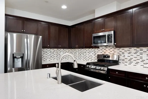 $869,900 | 1817 Casa Torre Way, Chula Vista, CA 91915