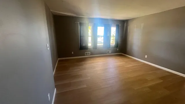 $1,590 | 5922 North 84th Street, Unit LOWR, Milwaukee, WI 53225