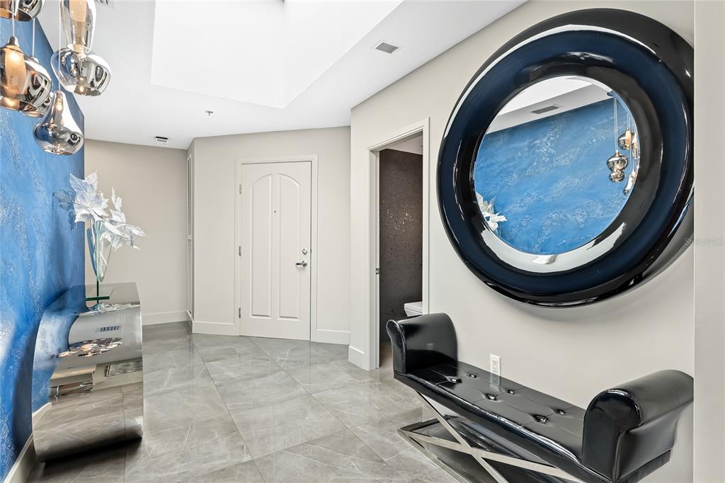 455 Longboat Club Road, Unit PH8 Longboat Key, FL 34228 - Photo 14 of 64