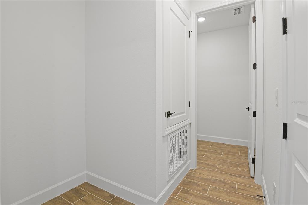 160 Waterstone Loop Tavares, FL 32778 - Photo 14 of 17