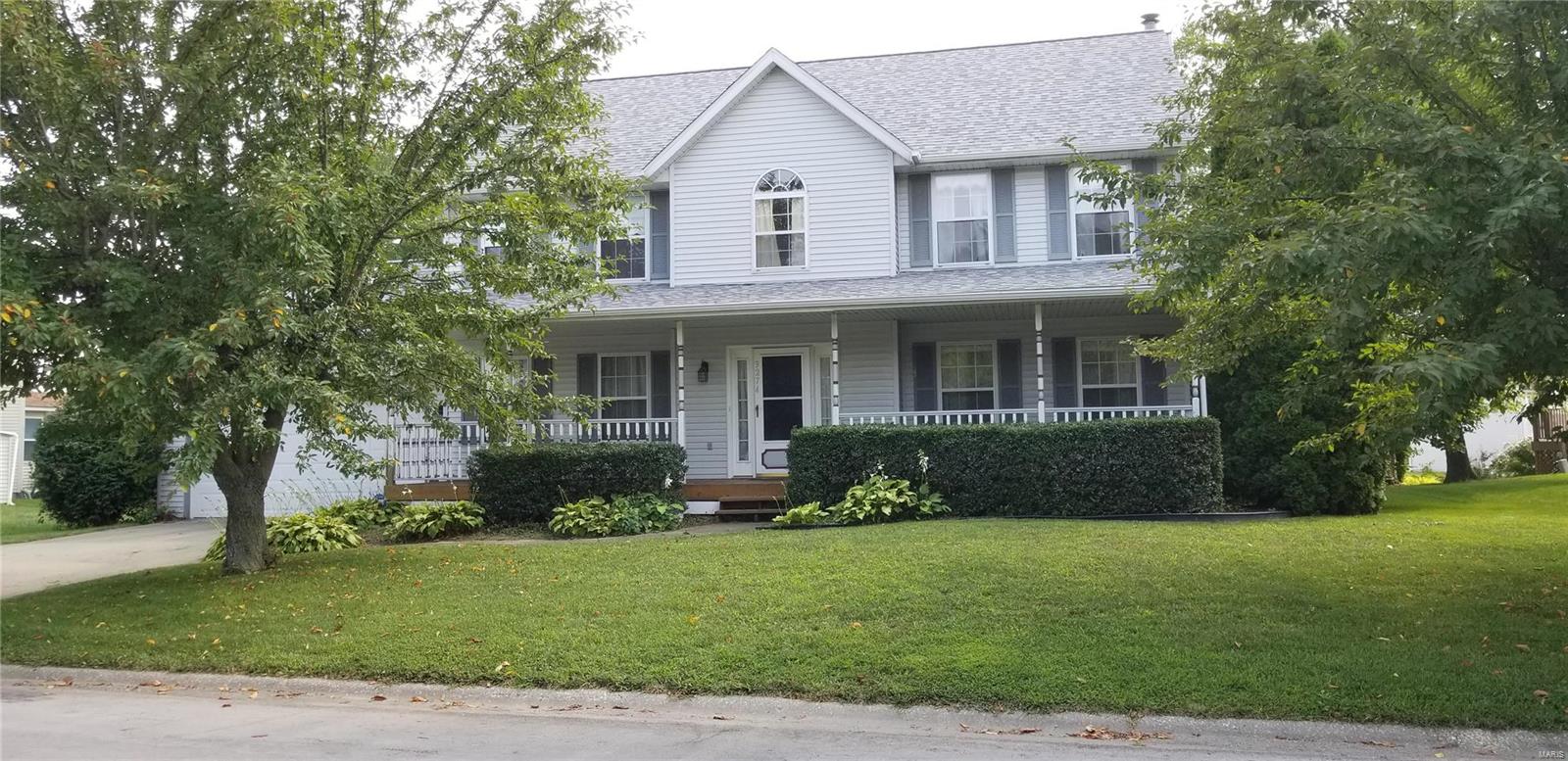 3274 Hunters Way Shiloh, IL 62221 - Photo 1 of 82 Gallery Image 1