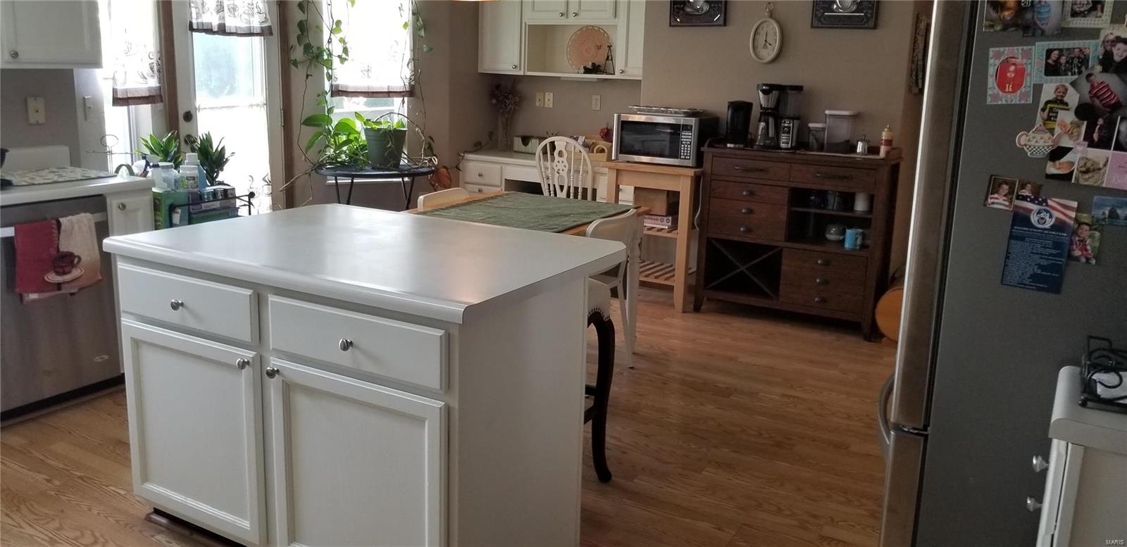 3274 Hunters Way Shiloh, IL 62221 - Photo 20 of 82 Gallery Image 20