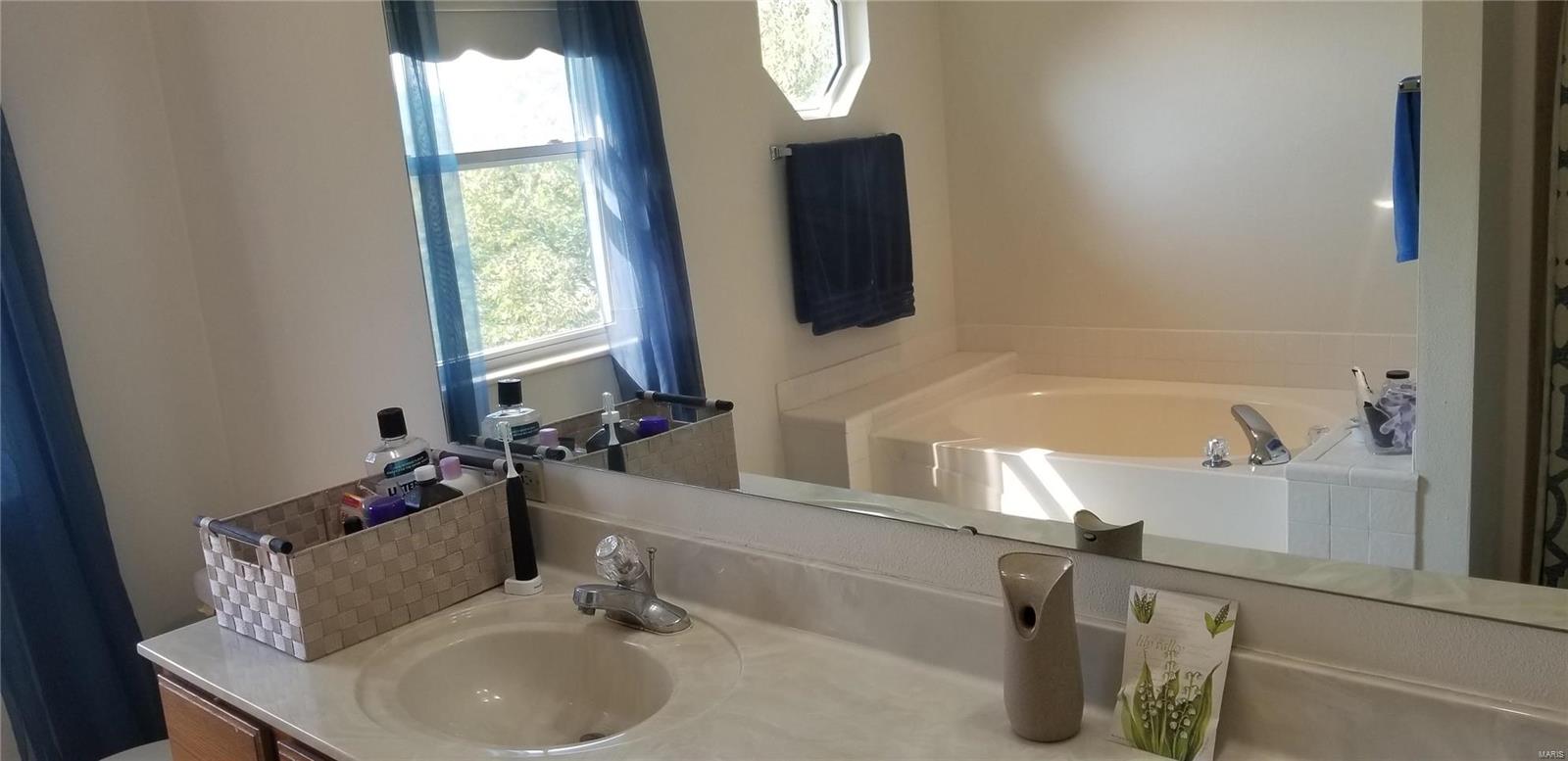 3274 Hunters Way Shiloh, IL 62221 - Photo 58 of 82 Gallery Image 58