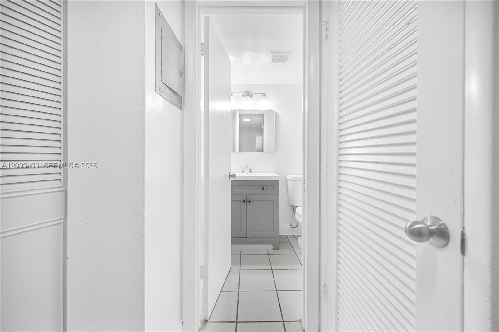 7550 Stirling Road, Unit B306 Davie, FL 33024 - Photo 16 of 27 Gallery Image 16