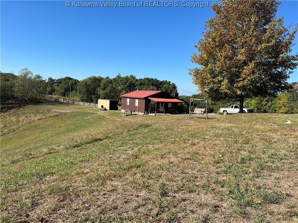 15103 Redmond Ridge Road Gallipolis Ferry, WV 25515 - Photo 5 of 36 Gallery Image 5