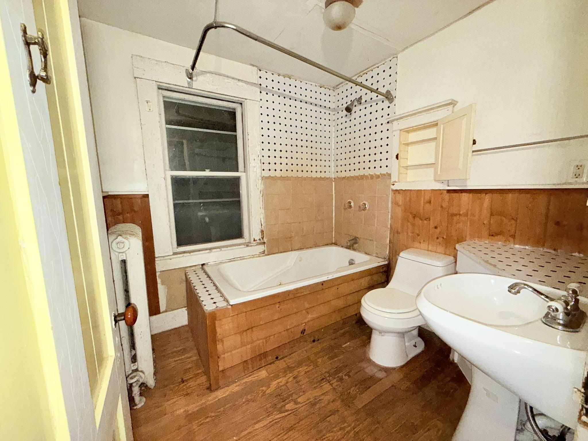 1246 New Hampshire Rte 175 Campton, NH 03223 - Photo 13 of 30