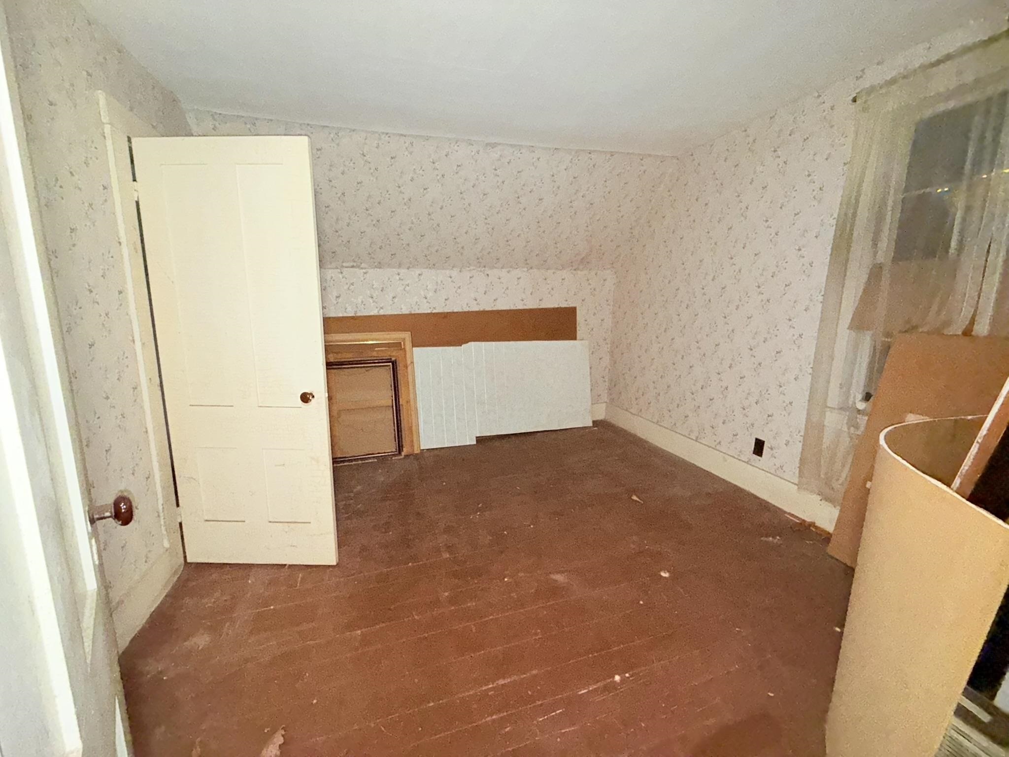 1246 New Hampshire Rte 175 Campton, NH 03223 - Photo 16 of 30