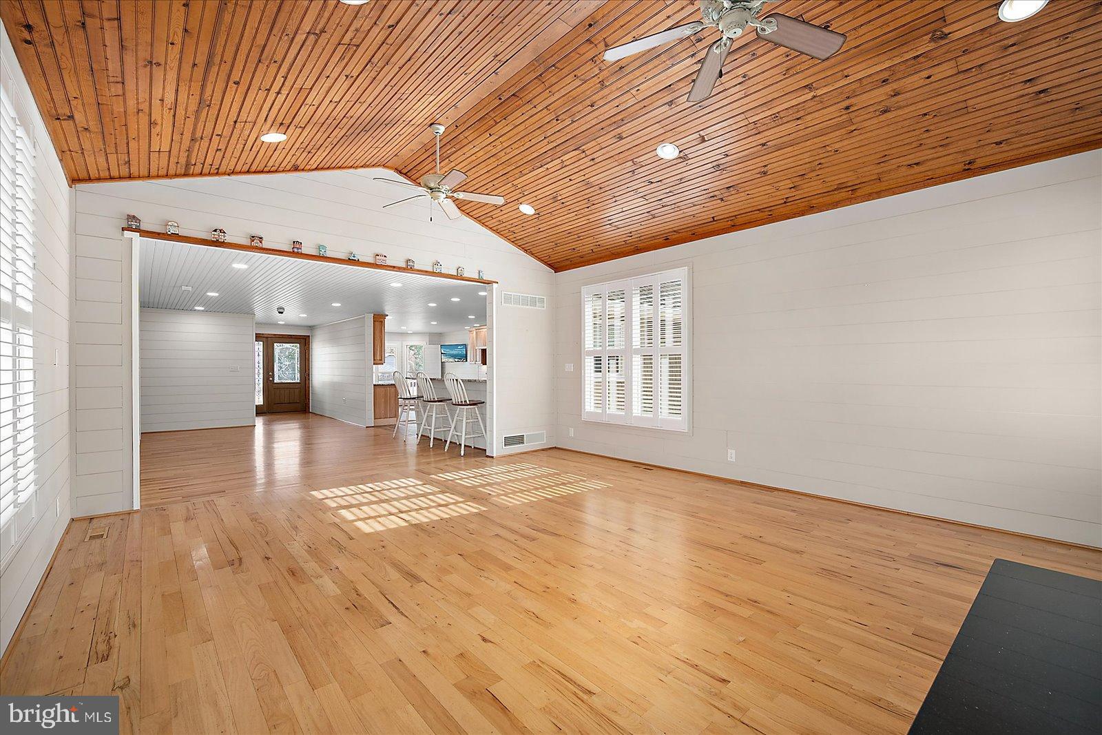 32271 West Road Frankford, DE 19945 - Photo 17 of 56 Spacious room with warm wooden accents.