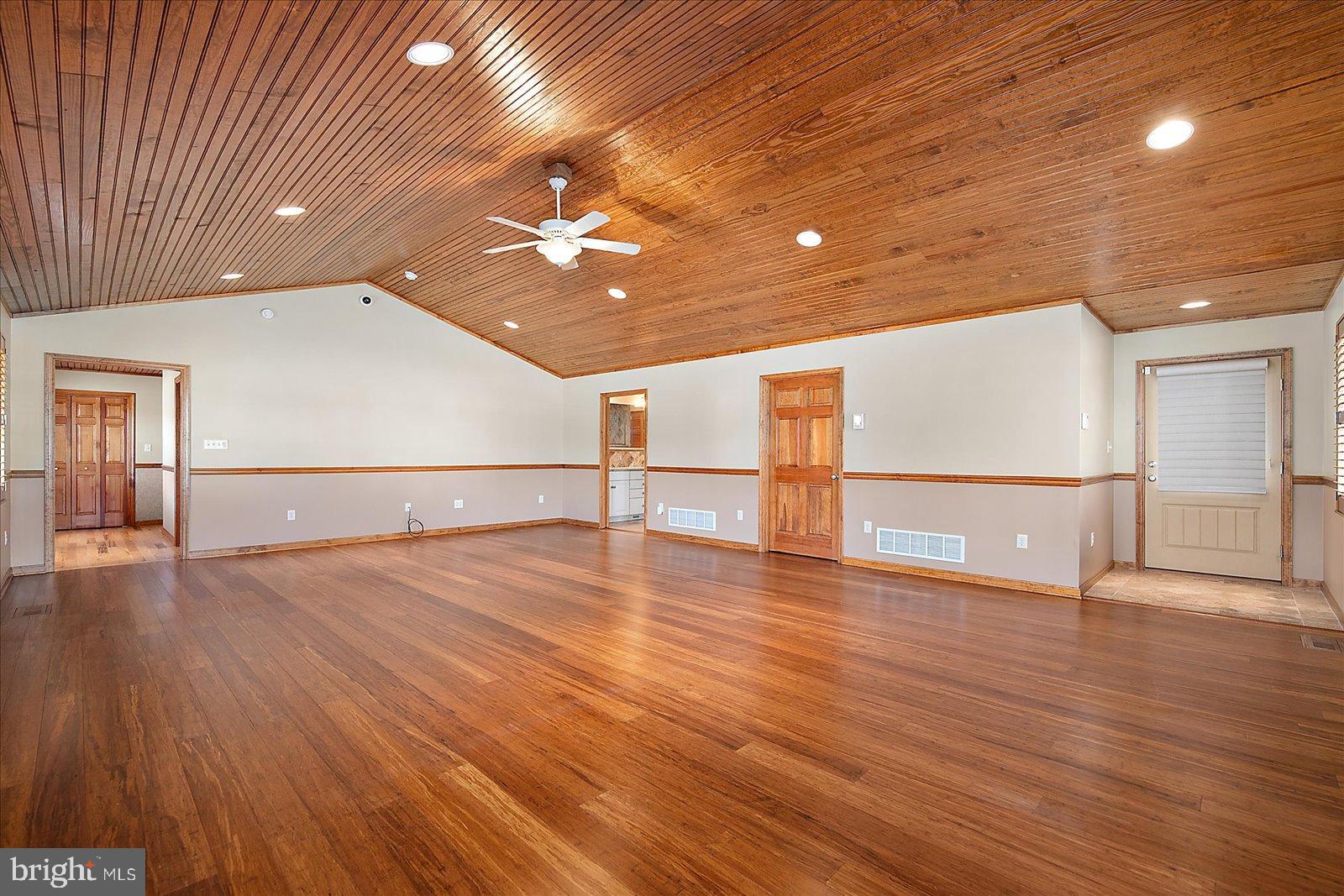 32271 West Road Frankford, DE 19945 - Photo 19 of 56 Master suite