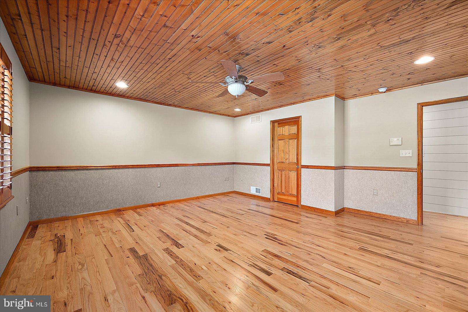 32271 West Road Frankford, DE 19945 - Photo 26 of 56 Guest bedroom 1 alt view