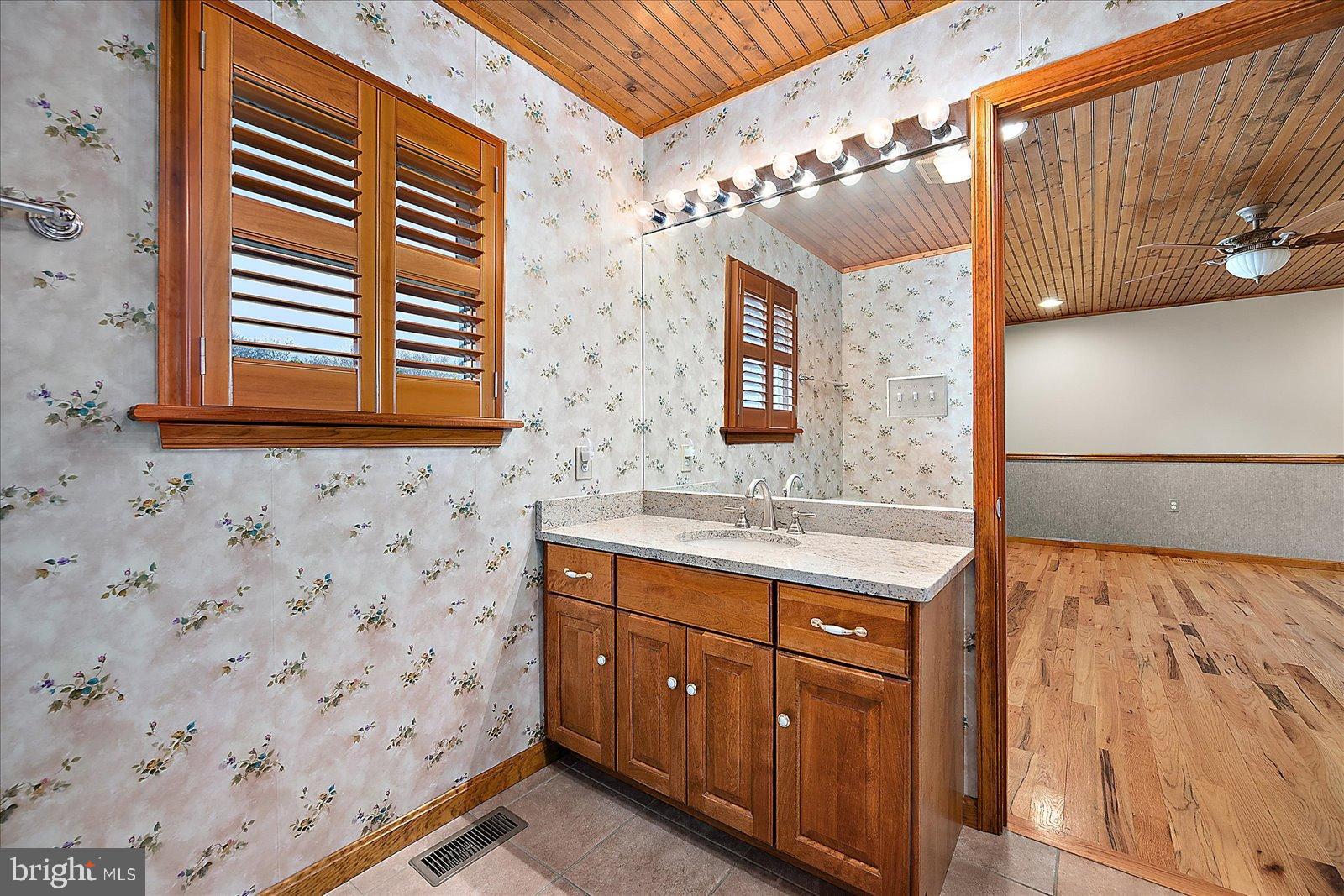 32271 West Road Frankford, DE 19945 - Photo 28 of 56 Guest bedroom 1 private bath