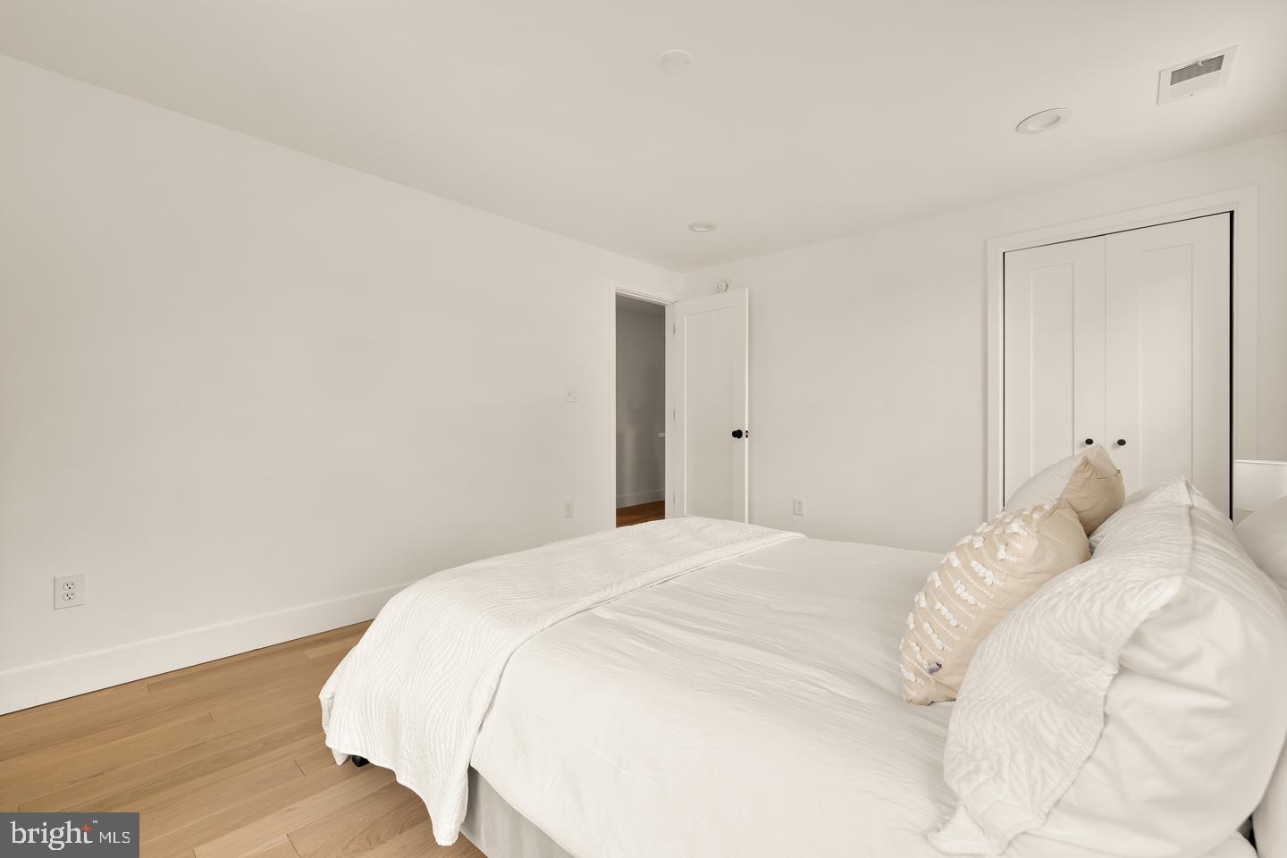 4407 20th Road North Arlington, VA 22207 - Photo 23 of 48