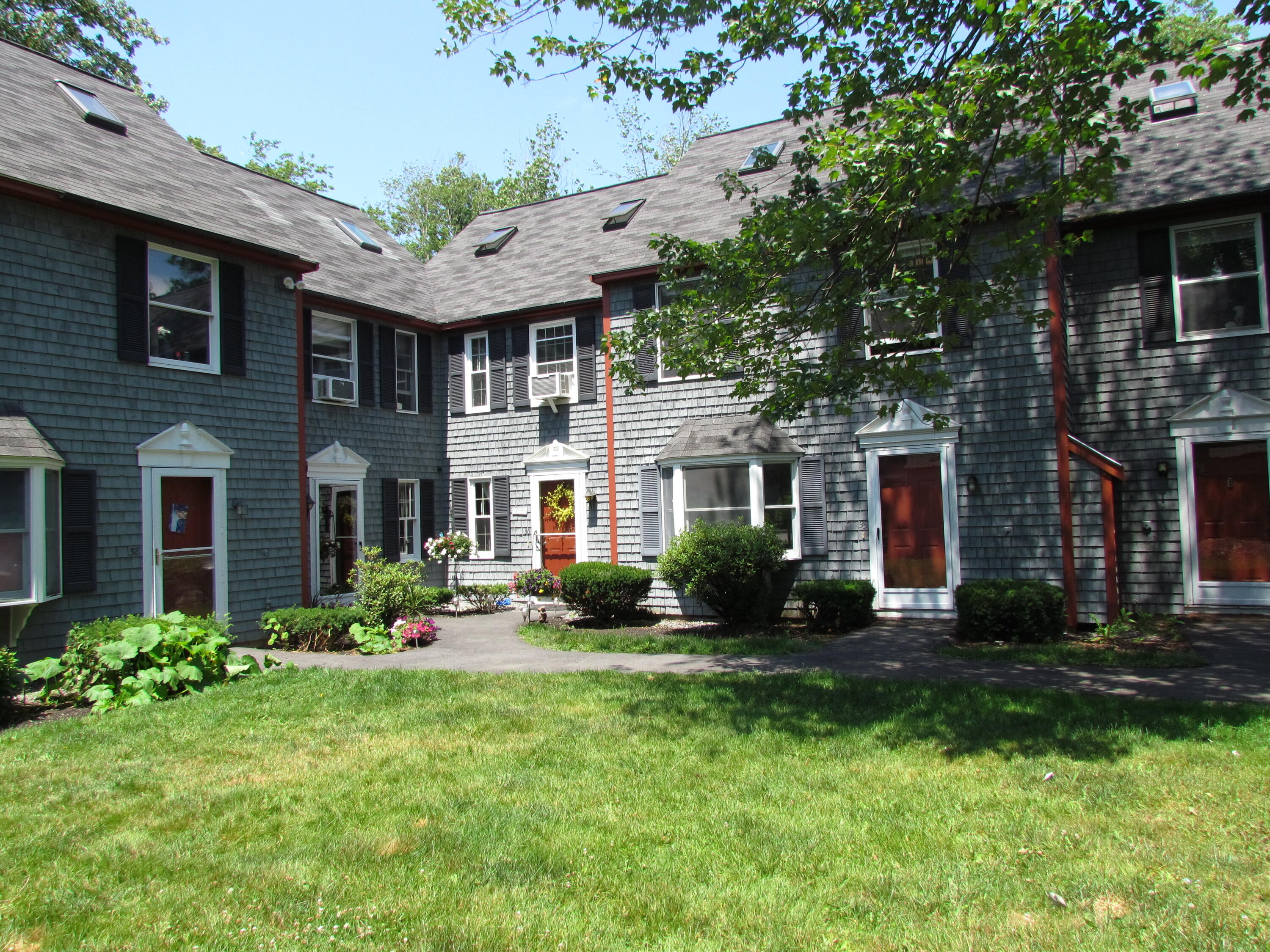 35 Munroe Lane, Unit 35 Topsham, ME 04086 - Photo 2 of 14 Merrymeeting Commons Condominium