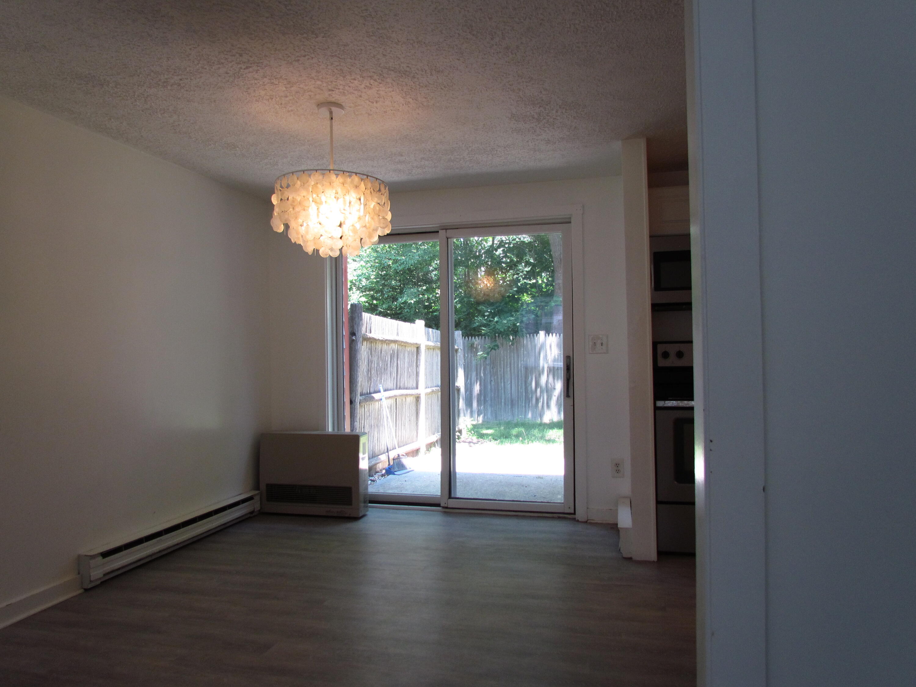 35 Munroe Lane, Unit 35 Topsham, ME 04086 - Photo 5 of 14 Dining