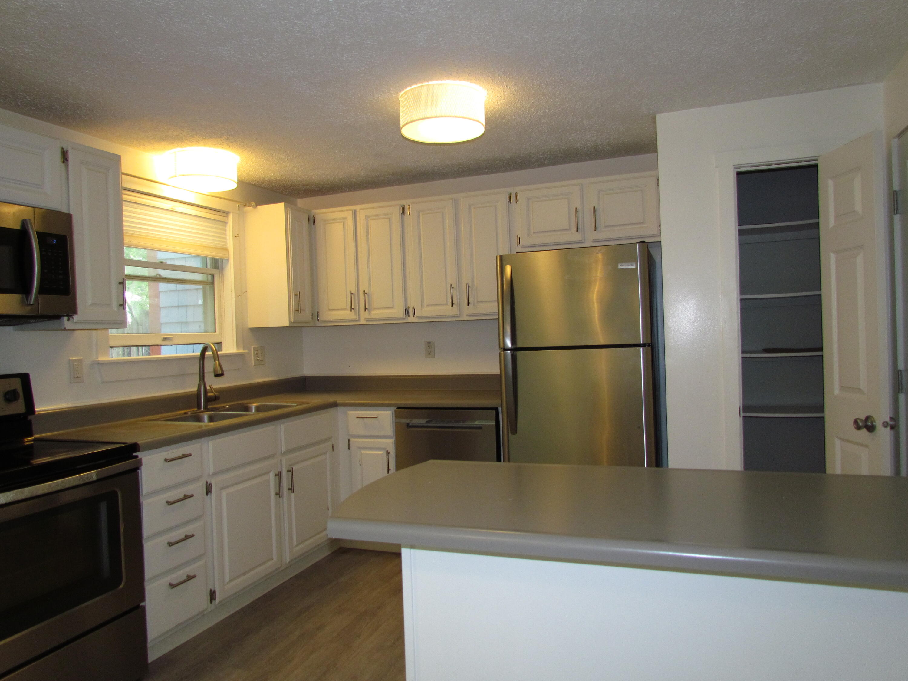 35 Munroe Lane, Unit 35 Topsham, ME 04086 - Photo 7 of 14 Pantry