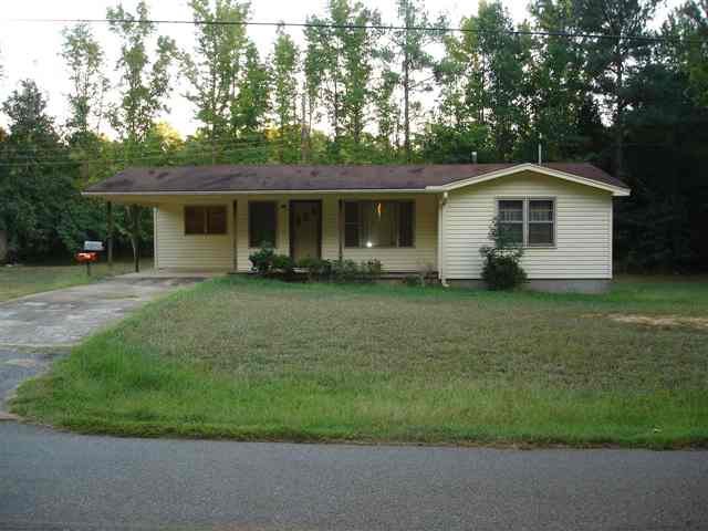 1430 Farmer Road Starr, SC 29684 - Photo 1 of 9