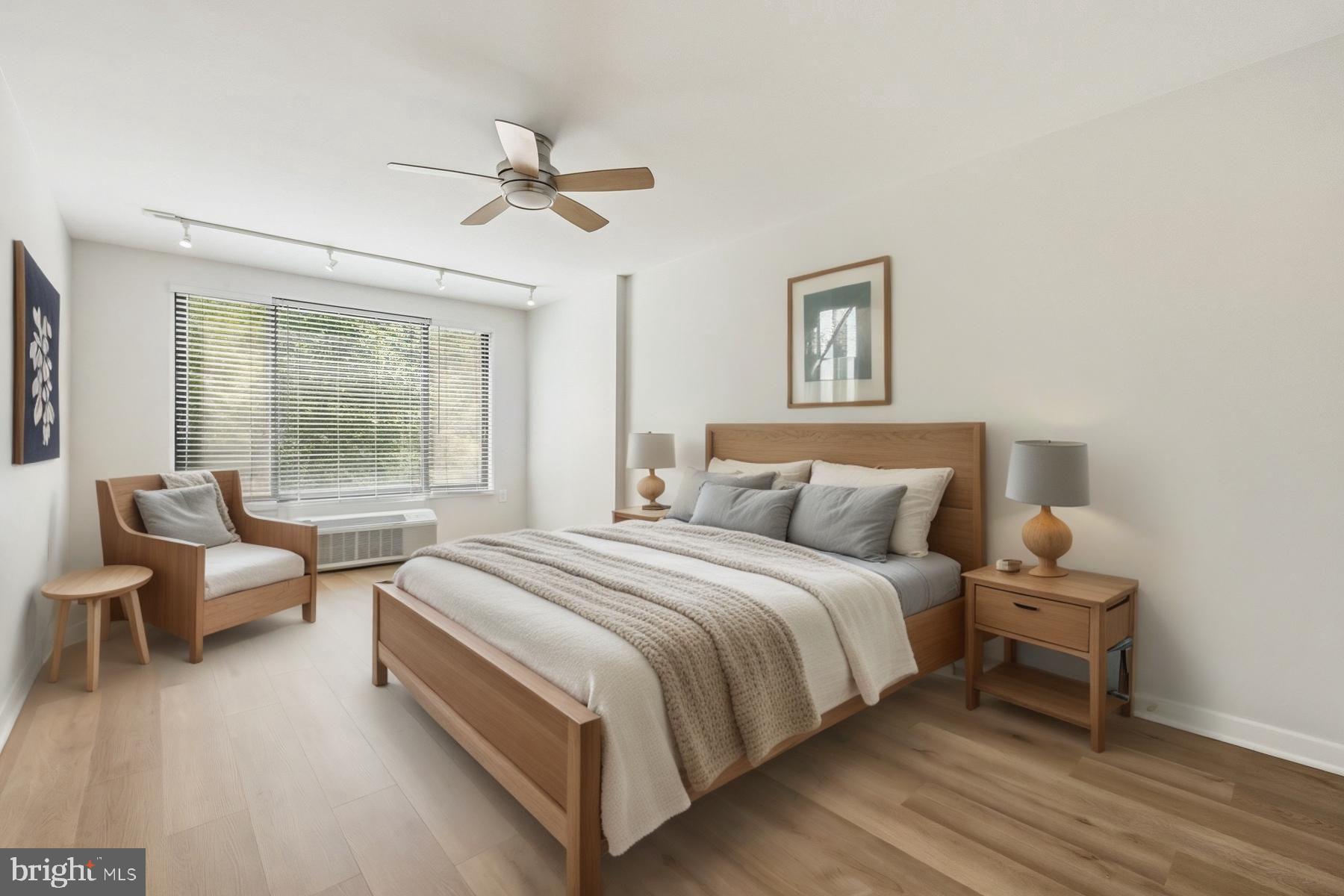 2501 Calvert Street Northwest, Unit 310 Washington, DC 20008 - Photo 4 of 15 Bedroom 2 - VS