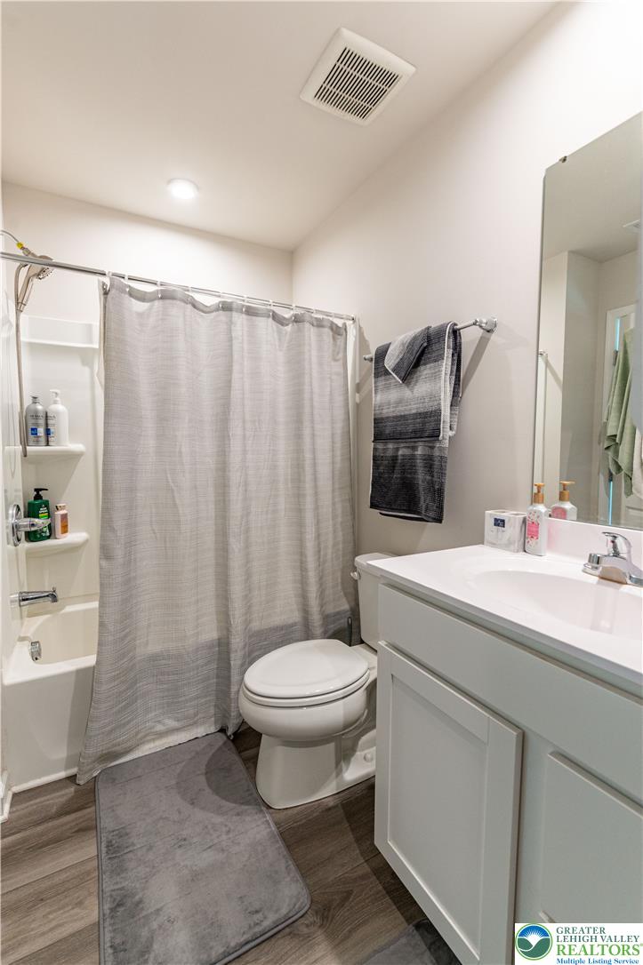 2108 Cross Country Road Northampton, PA 18067 - Photo 25 of 35 Gallery Image 25