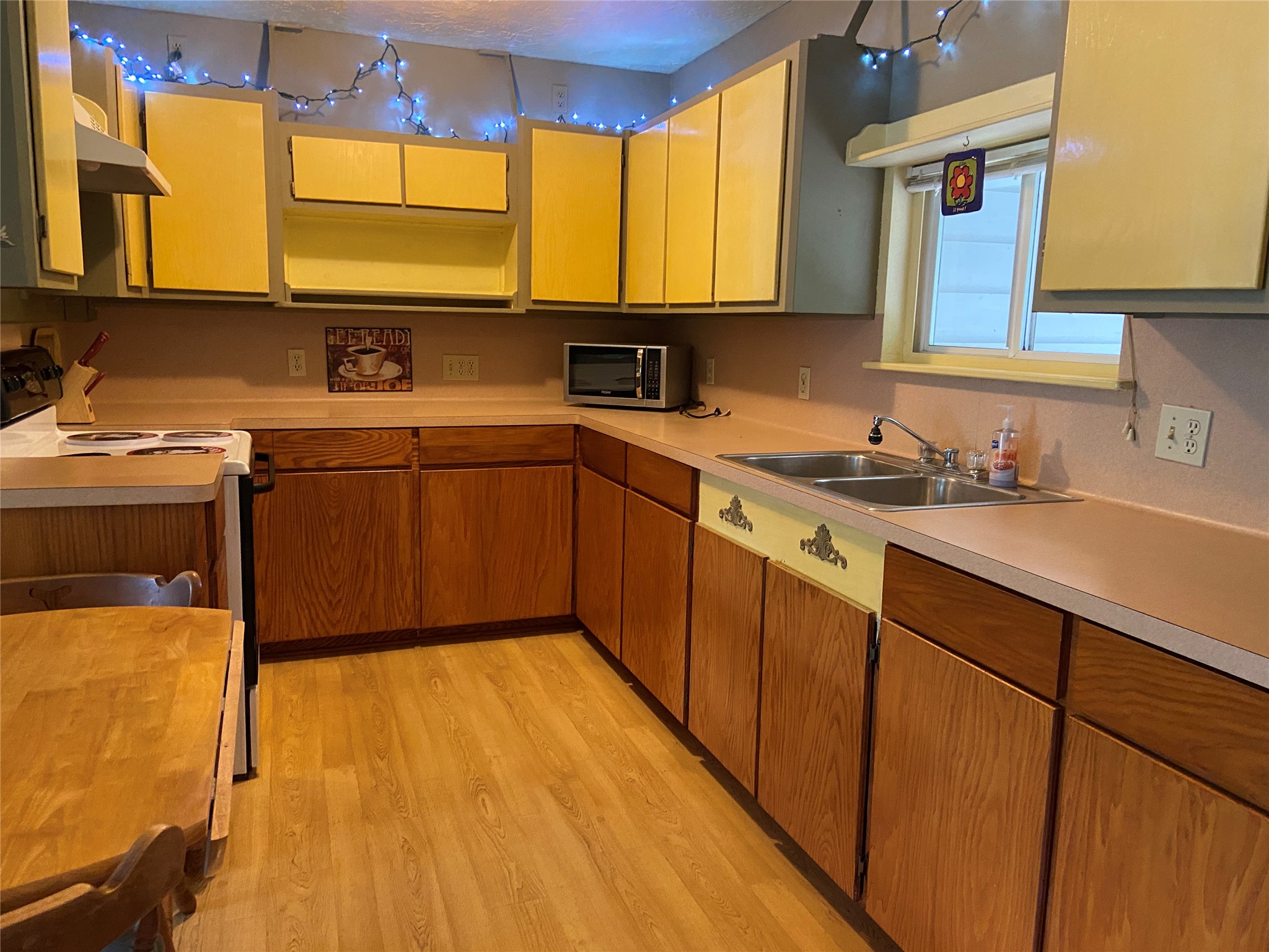 321 Broken Arrow Trail Goodrich, TX 77335 - Photo 21 of 31 All new appliances in the kitchen
