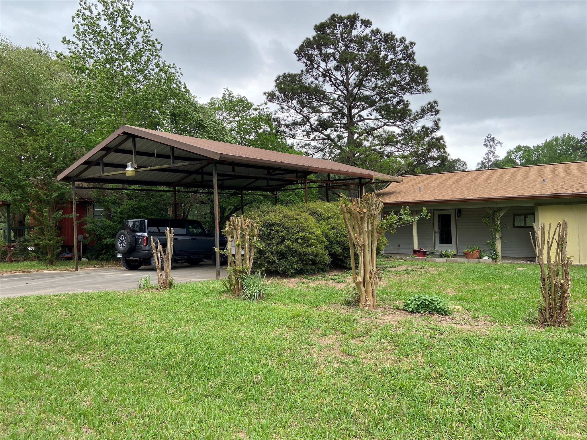 321 Broken Arrow Trail Goodrich, TX 77335 - Photo 7 of 31 Street view