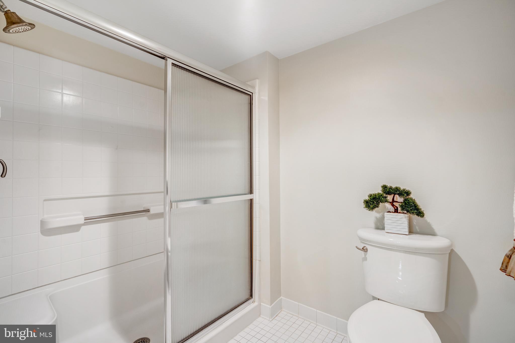 14809 Pennfield Circle, Unit 302 Silver Spring, MD 20906 - Photo 16 of 40 Bathroom