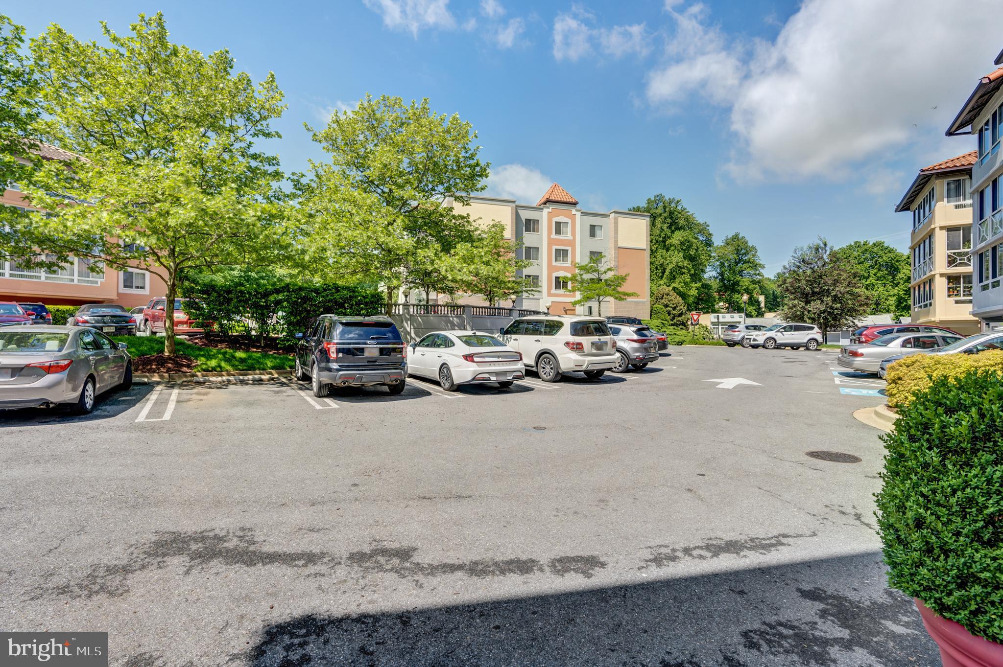 14809 Pennfield Circle, Unit 302 Silver Spring, MD 20906 - Photo 22 of 40