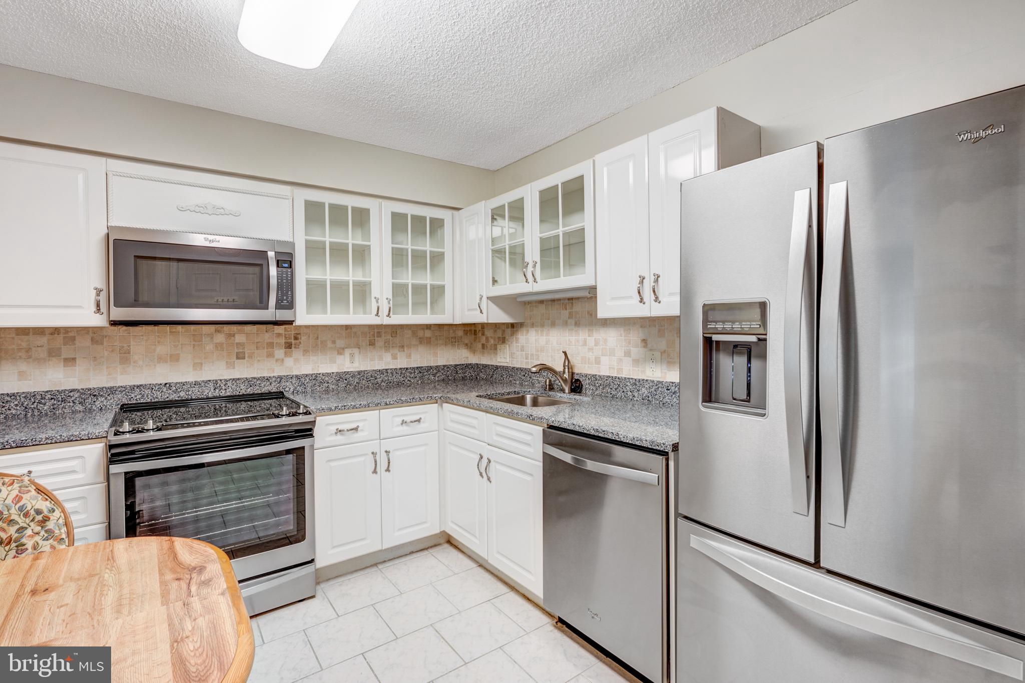 14809 Pennfield Circle, Unit 302 Silver Spring, MD 20906 - Photo 7 of 40 Eat-in Kitchen