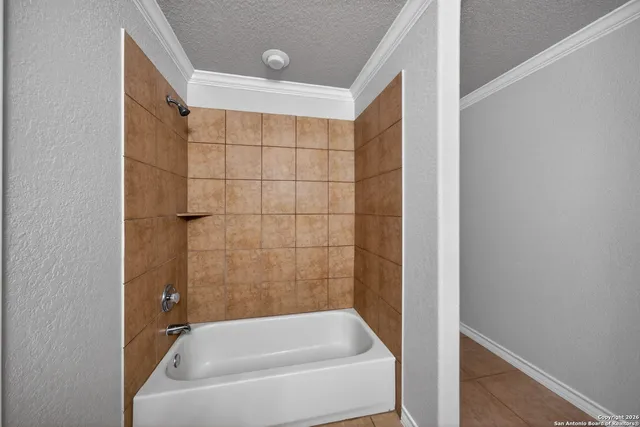 $3,000 | 3500 Enchanted Farm, Schertz, TX 78154