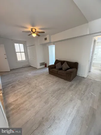 $1,800 | 462 Lyceum Avenue, Unit 2, Philadelphia, PA 19128
