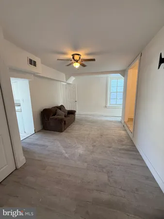 $1,800 | 462 Lyceum Avenue, Unit 2, Philadelphia, PA 19128