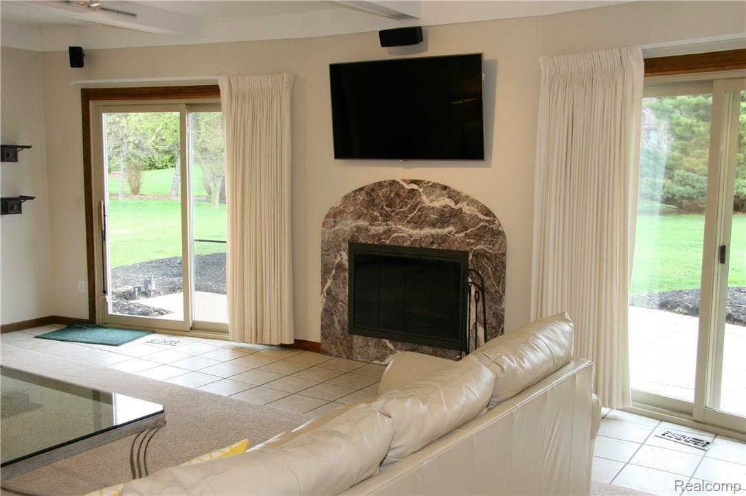 45 Stonetree Circle Rochester, MI 48309 - Photo 11 of 25 IMG_0011.JPG