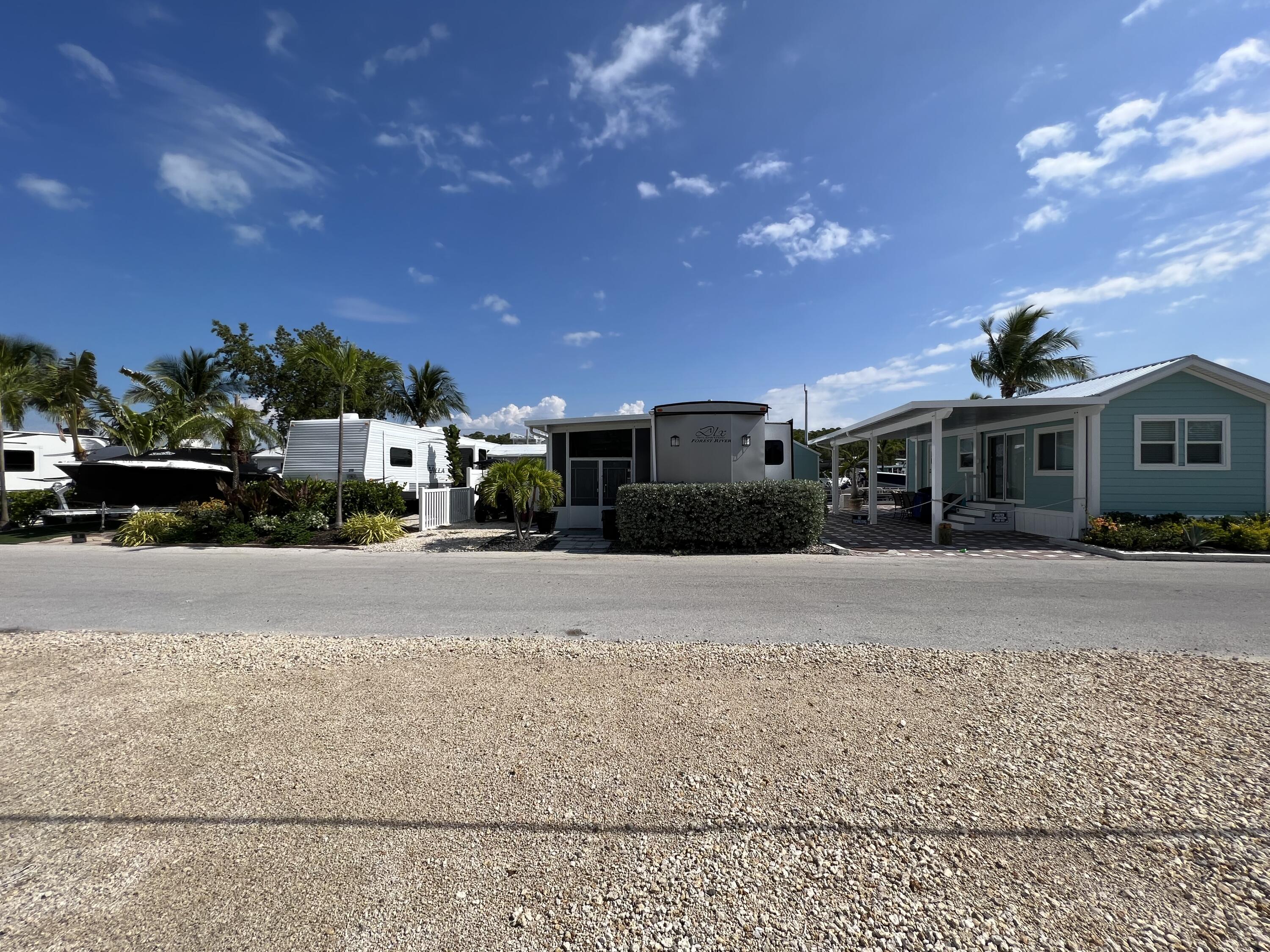 325 Calusa Street, Unit 217 Key Largo, FL 33037 - Photo 4 of 63 Photo Jun 02 2023, 10 21 56 AM