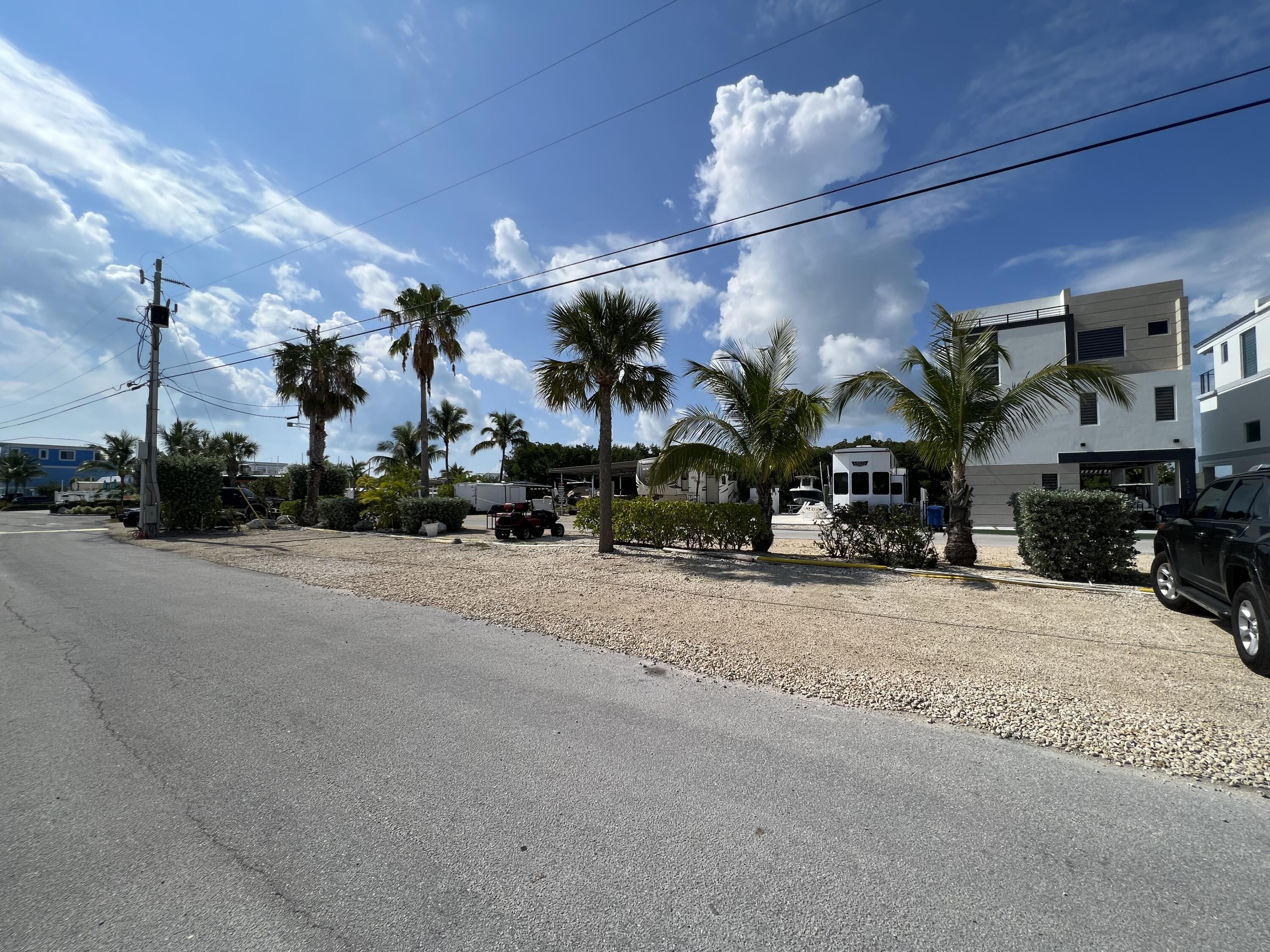 325 Calusa Street, Unit 217 Key Largo, FL 33037 - Photo 9 of 63 Photo Jun 02 2023, 10 22 52 AM