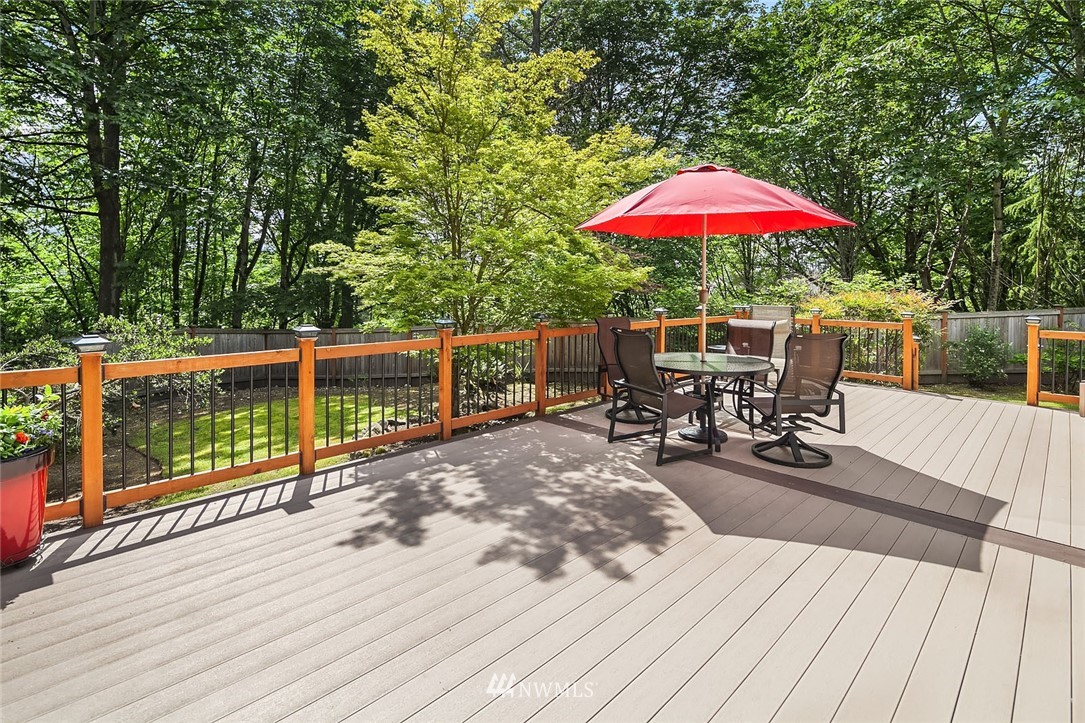 20028 York Road Bothell, WA 98012 - Photo 14 of 16