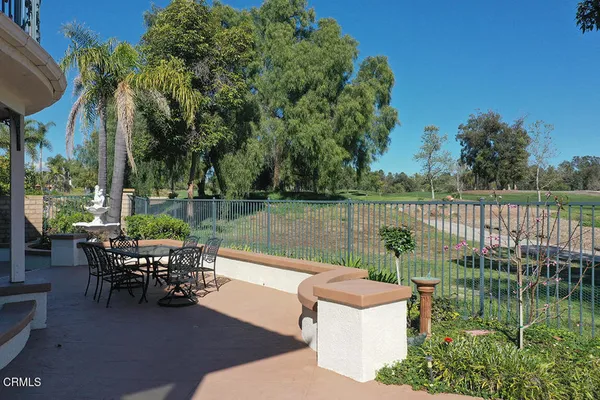 $1,749,000 | 2880 Avenida De Autlan, Camarillo, CA 93010