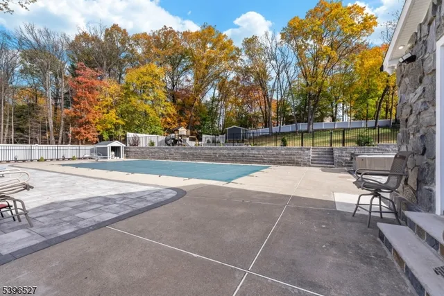 $2,100,000 | 45 Dietrich Lane, North Haledon, NJ 07508