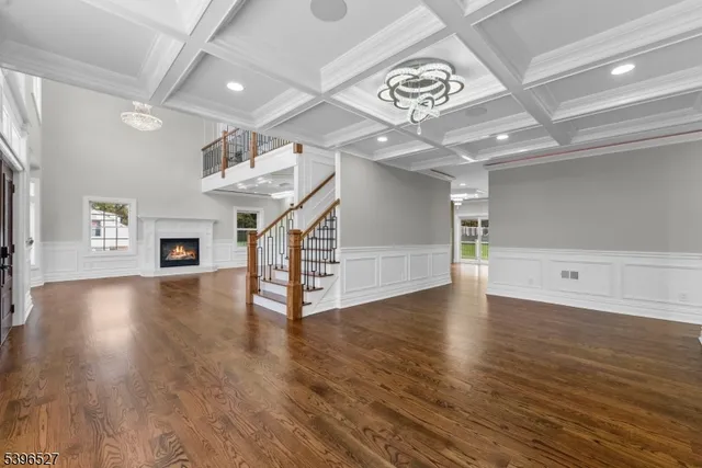 $2,100,000 | 45 Dietrich Lane, North Haledon, NJ 07508