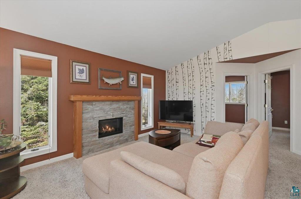 2538 Garrison Road Foxboro, WI 54836 - Photo 16 of 51