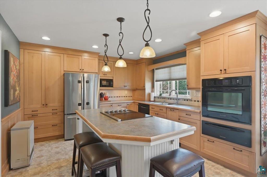 2538 Garrison Road Foxboro, WI 54836 - Photo 8 of 51