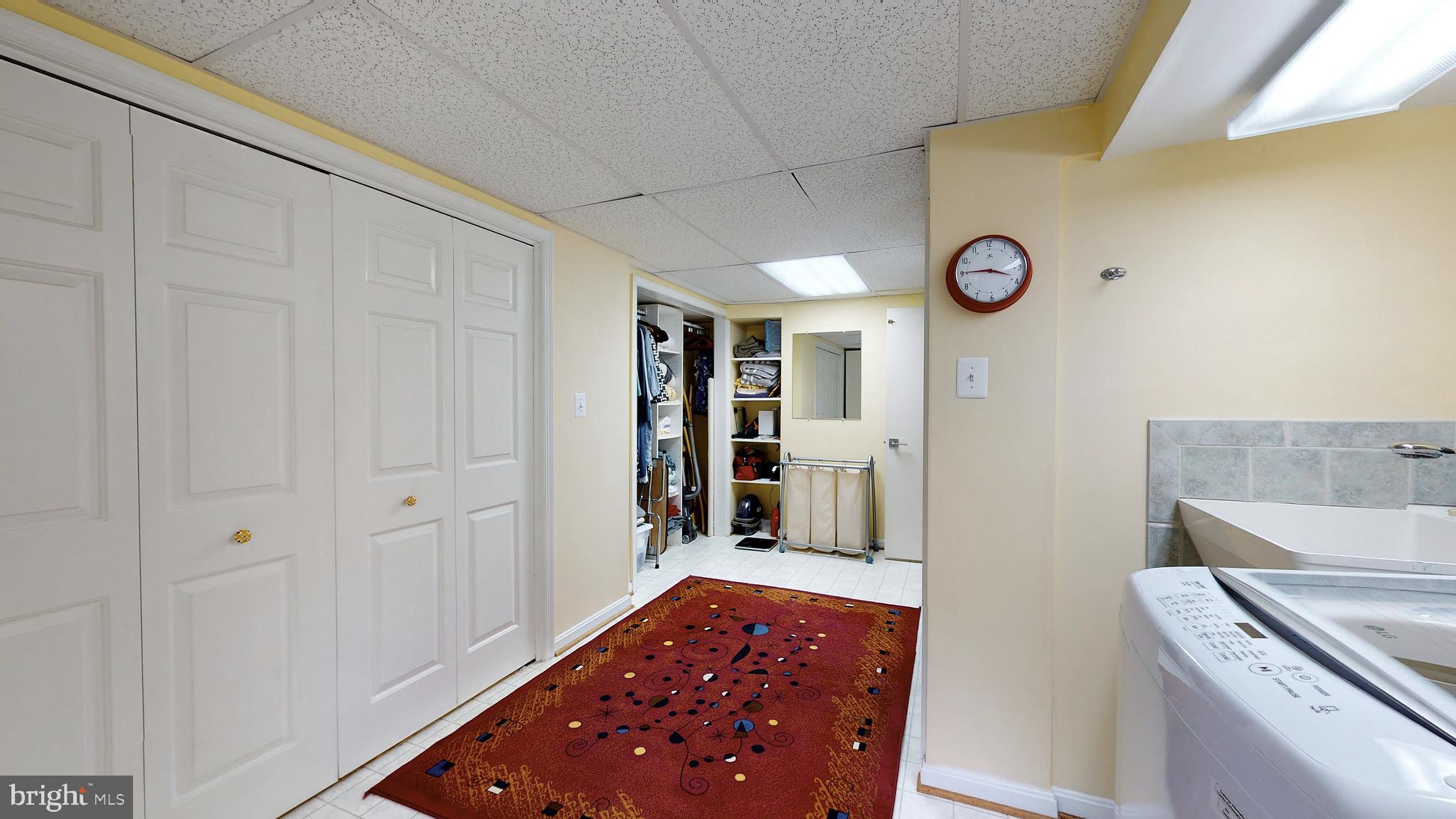 7919 St George Court Springfield, VA 22153 - Photo 38 of 51 Tons of Storage!