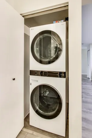a close up view of washer and dryer