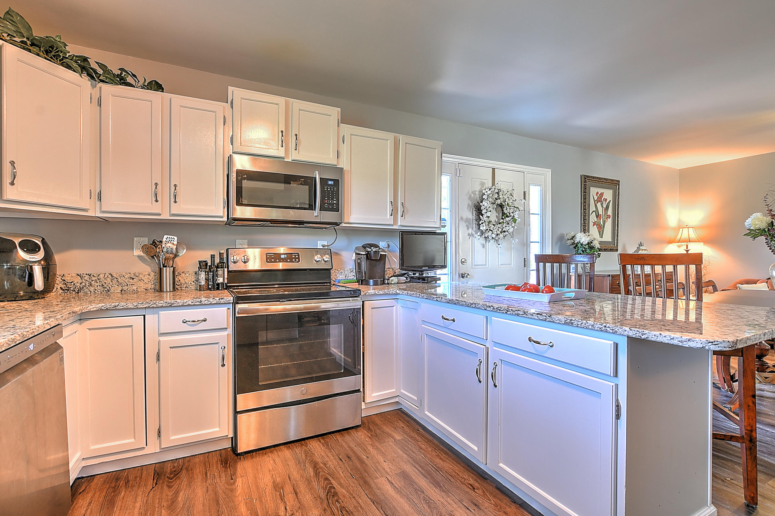 392 Cook Hollow Road Bristol, TN 37620 - Photo 9 of 47 392 Cooks Hollow-6