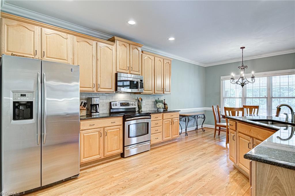 8507 Billet Place Oak Ridge, NC 27310 - Photo 8 of 45