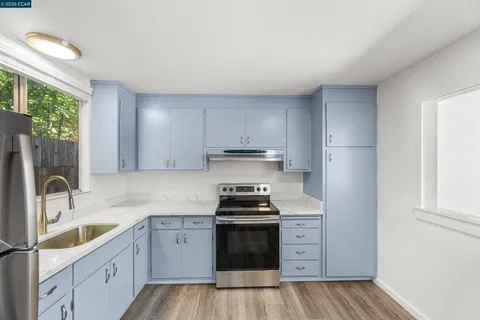 $1,088,000 | 1037 Stannage Avenue, Albany, CA 94706