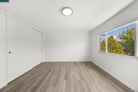 $1,088,000 | 1037 Stannage Avenue, Albany, CA 94706