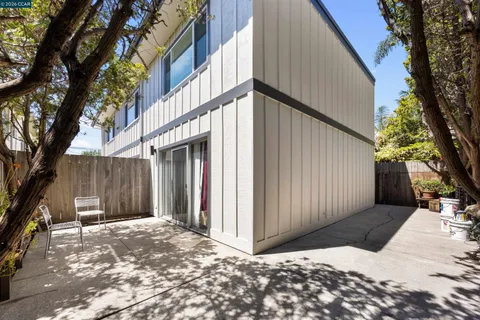 $1,088,000 | 1037 Stannage Avenue, Albany, CA 94706