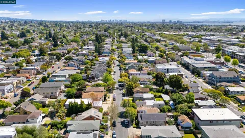 $1,088,000 | 1037 Stannage Avenue, Albany, CA 94706